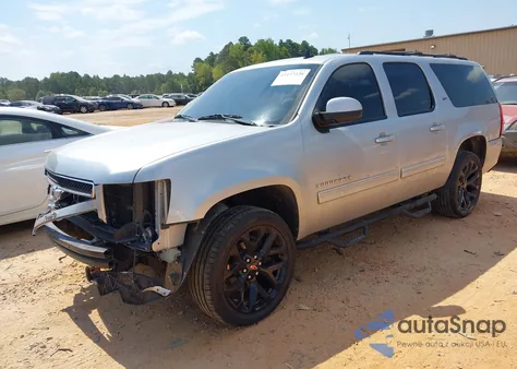 2013 Chevrolet Suburban 1500 Lt from USA, damaged, VIN 1GNSCJE05DR203926